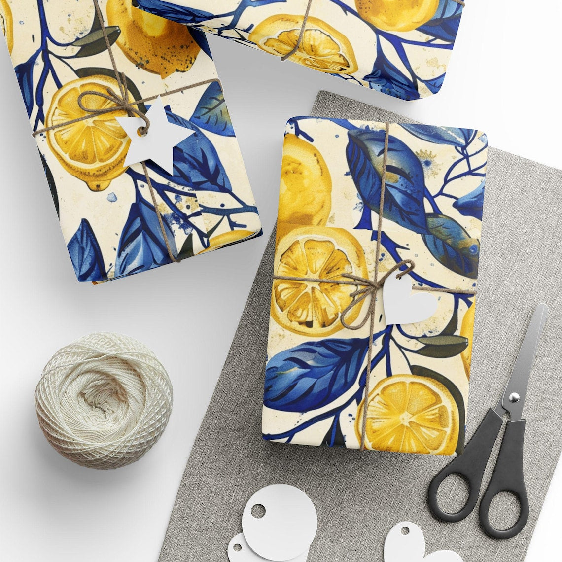 Toile Lemon Elegant Gift Wrap